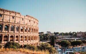 Leia mais sobre o artigo Rome: A Walk Through History